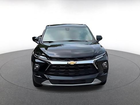Used 2025 Chevrolet Blazer LT FWD image 4