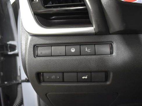 Certified 2023 Nissan Rogue Platinum w/ Platinum Premium Package image 14