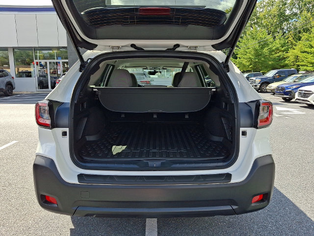 Certified 2024 Subaru Outback Premium w/ Popular Package #1A AWD/4WD image 44