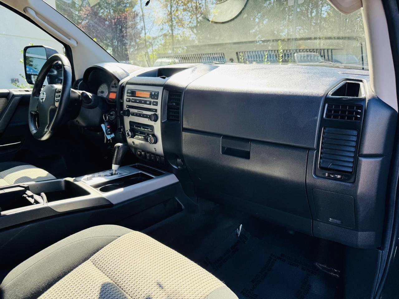 Used 2011 Nissan Titan PRO-4X w/ Pro-4x Premium Utility Pkg AWD/4WD image 33