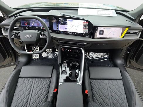New 2026 Audi SQ5 Premium Plus AWD/4WD image 9