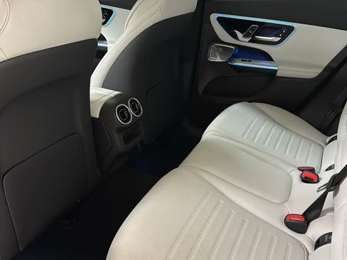 New 2026 Mercedes-Benz GLC 300 4MATIC image 30