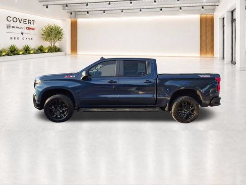Used 2021 Chevrolet Silverado 1500 LT Trail Boss w/ Convenience Package II AWD/4WD image 6