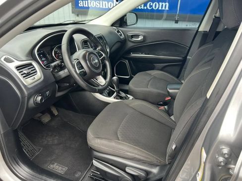 Used 2018 Jeep Compass Sport AWD/4WD image 19