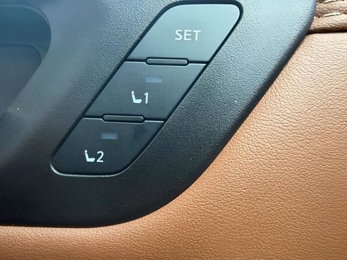 New 2026 Nissan Pathfinder SL image 22