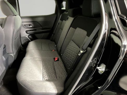 Used 2026 Nissan Kicks SV w/ SV Premium Package FWD image 21