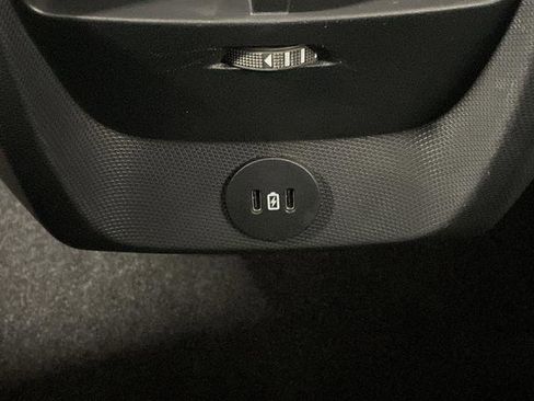 Used 2024 Ford Mustang Mach-E Select image 29