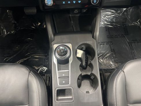 Used 2025 Ford Escape Platinum image 18