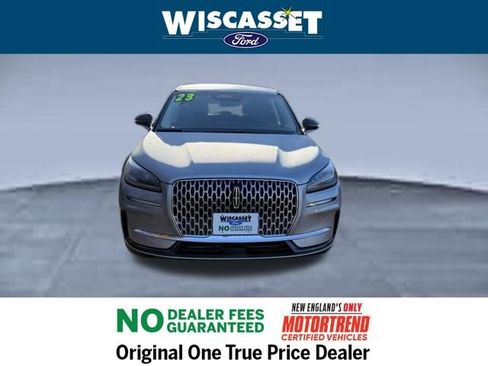 Used 2023 Lincoln Corsair Standard w/ Equipment Group 101A image 9