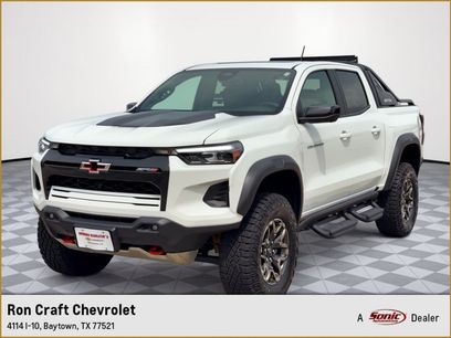 Used 2024 Chevrolet Colorado ZR2 w/ LPO, Sports Bar Package