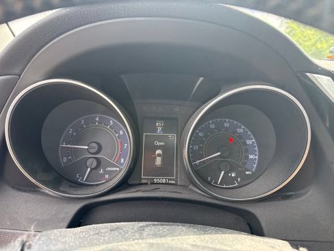 Used 2017 Toyota Corolla iM w/ All-Weather Mat Package FWD image 11