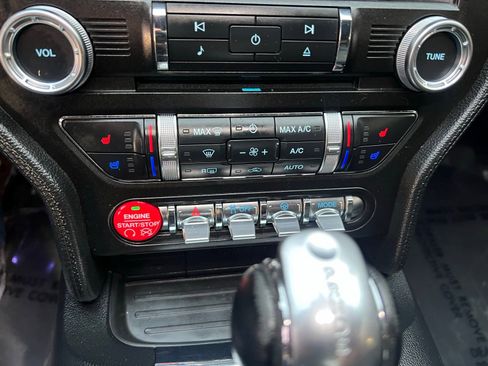 Used 2015 Ford Mustang GT Premium w/ Equipment Group 401A image 30