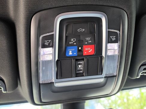 Used 2022 RAM 2500 Limited w/ Night Edition AWD/4WD image 26