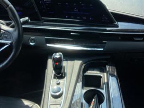 Used 2023 Cadillac Escalade ESV Sport image 39