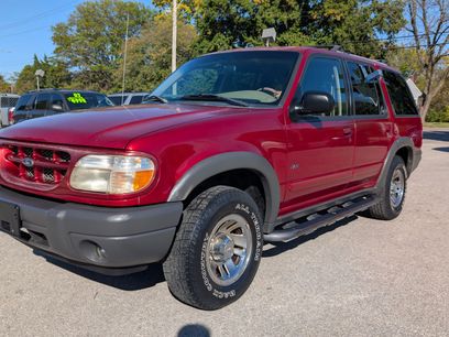 Used 2000 Ford Explorer XLS