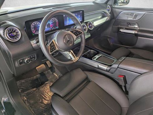 Certified 2025 Mercedes-Benz GLB 250 image 14