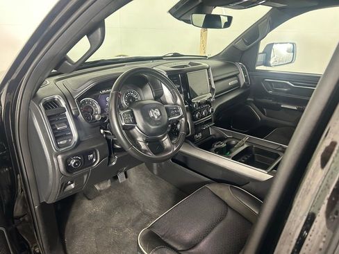 Used 2024 RAM 1500 Laramie AWD/4WD image 14