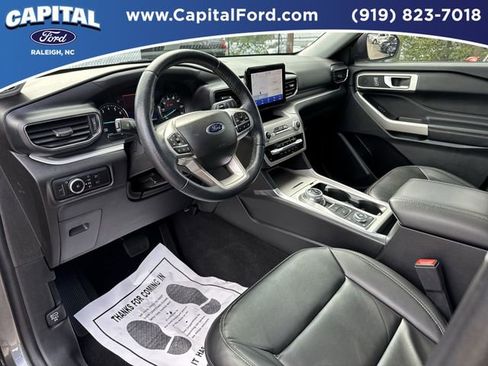 Certified 2023 Ford Explorer XLT w/ Equipment Group 202A image 18