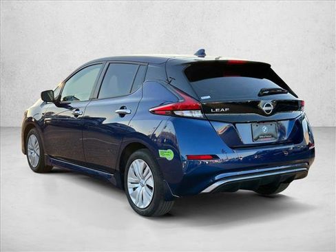 Used 2023 Nissan Leaf S image 8