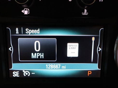 Used 2018 Buick Enclave Premium FWD image 19