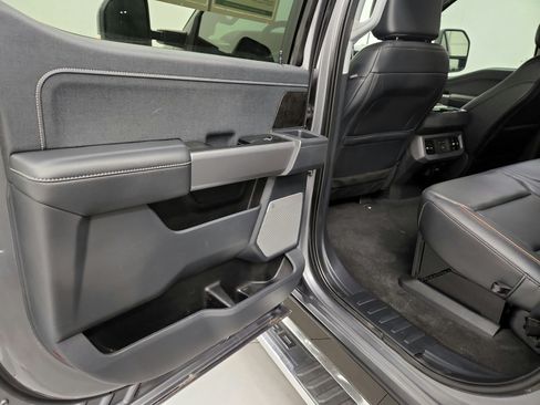 Used 2025 Ford F250 Lariat AWD/4WD image 71