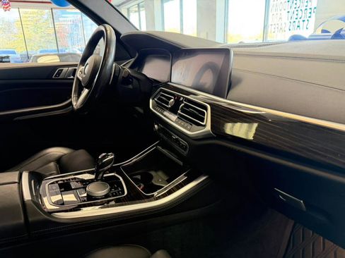 Used 2021 BMW X5 sDrive40i w/ M Sport Package image 47