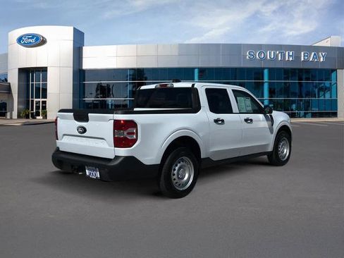 Certified 2025 Ford Maverick XL image 5