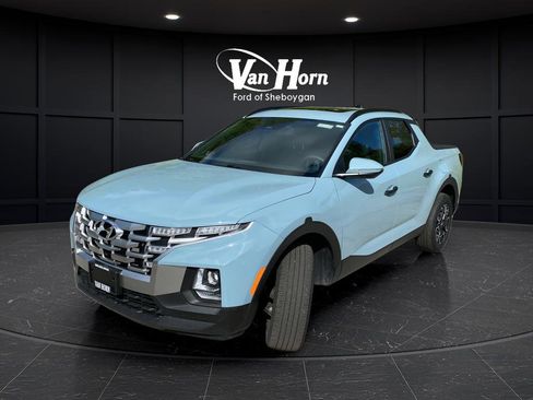 Used 2023 Hyundai Santa Cruz SEL w/ Activity Package AWD/4WD image 3