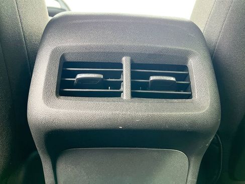 Used 2023 GMC Terrain SLE w/ Driver Convenience Package FWD image 24