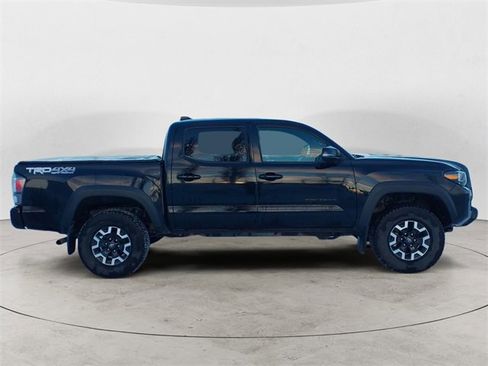 Used 2023 Toyota Tacoma TRD Off-Road w/ TRD Premium Off Road Package image 6