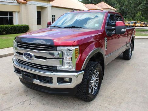 Used 2019 Ford F250 Lariat w/ Lariat Ultimate Package AWD/4WD image 8