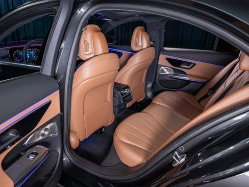 New 2026 Mercedes-Benz E 450 4MATIC Sedan image 30