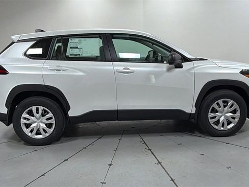 New 2026 Toyota Corolla Cross L image 6