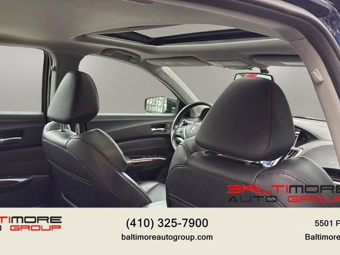 Used 2017 Acura TLX FWD image 25