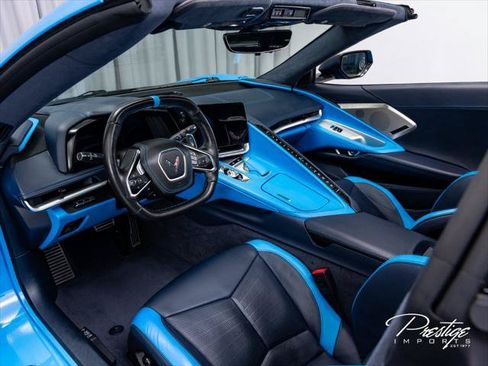 Used 2023 Chevrolet Corvette Stingray Premium Cpe w/ Z51 Performance Package RWD image 34