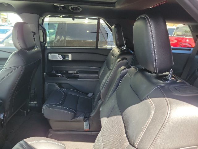 Used 2023 Ford Explorer ST w/ Equipment Group 401A AWD/4WD image 11