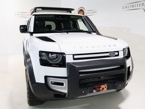 Used 2020 Land Rover Defender 110 SE AWD/4WD image 23