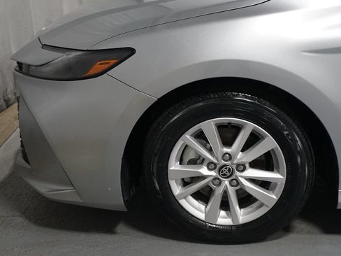 Certified 2025 Toyota Camry LE FWD image 5