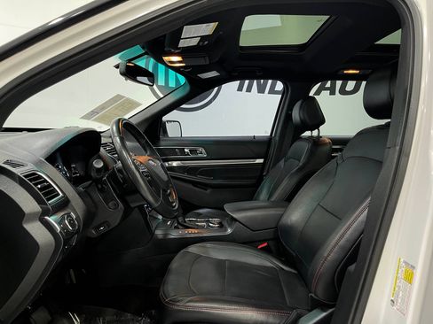 Used 2016 Ford Explorer Sport w/ Equipment Group 401A AWD/4WD image 13