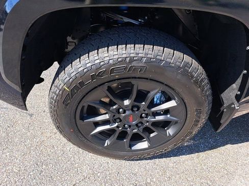 New 2026 Toyota Tundra Platinum AWD/4WD image 15