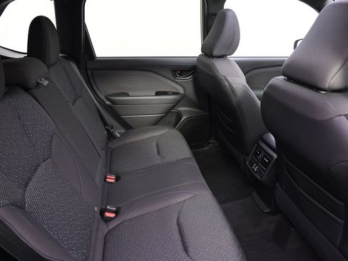 Used 2026 Subaru Forester Premium AWD/4WD image 18