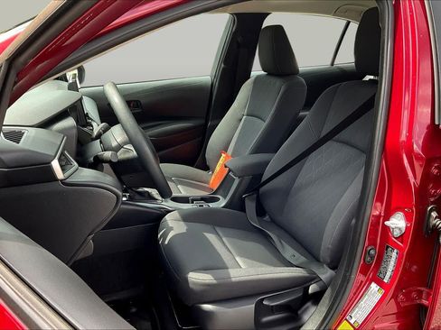 Used 2023 Toyota Corolla LE FWD image 8