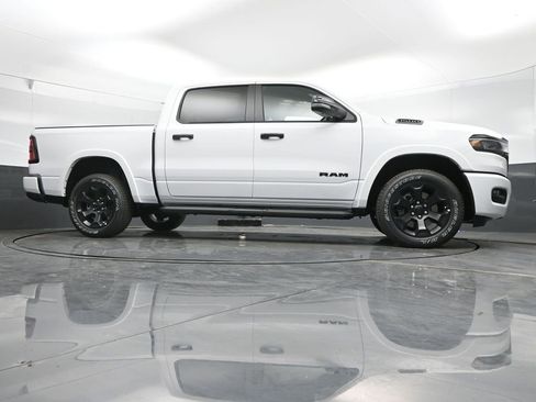 New 2026 RAM 1500 Big Horn AWD/4WD image 40