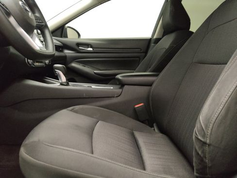 Used 2022 Nissan Altima 2.5 S FWD image 17