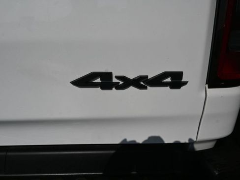 Used 2020 RAM 1500 Rebel AWD/4WD image 11
