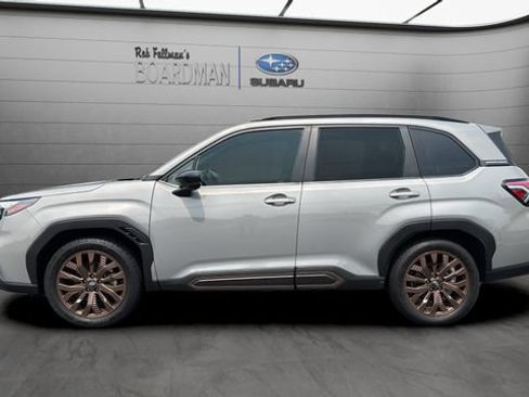 Used 2025 Subaru Forester Sport AWD/4WD image 9