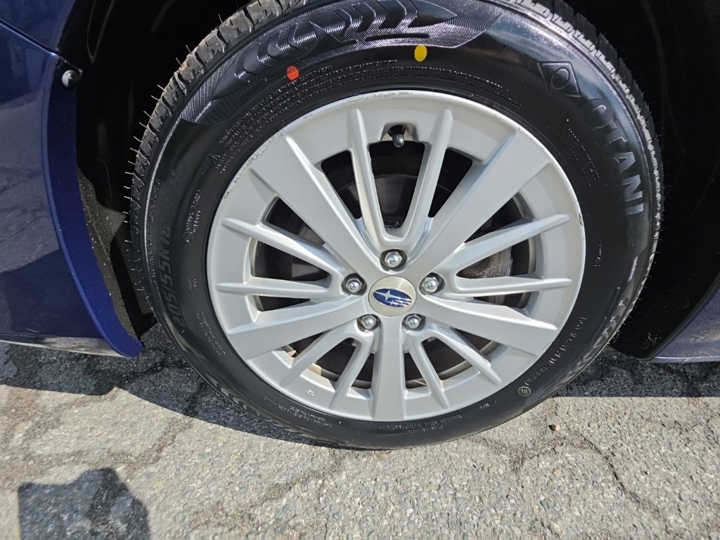 Used 2018 Subaru Impreza 2.0i Premium w/ Eyesight & BSD & Rcta AWD/4WD image 26