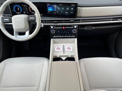 New 2026 Hyundai Santa Fe SE image 16