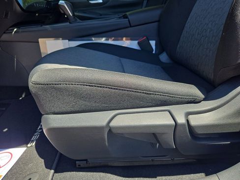 New 2026 Nissan Sentra SV w/ SV Convenience Package FWD image 29