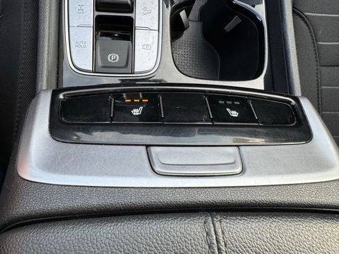 Certified 2023 Hyundai Santa Cruz SEL Premium image 30